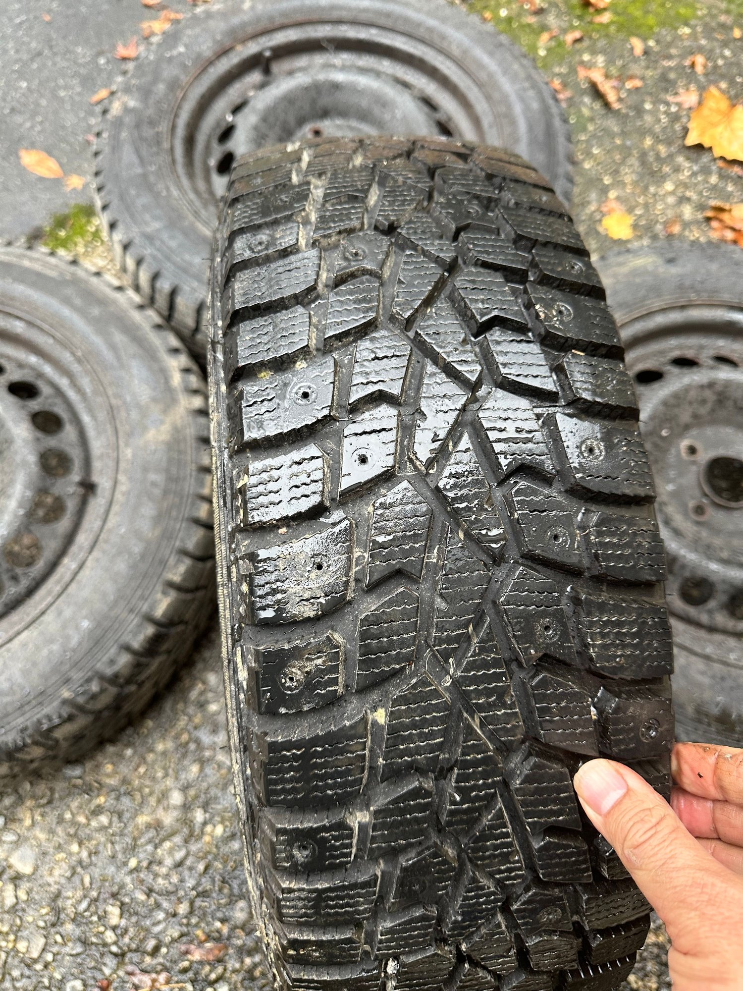 Wheels and Tires/Axles - Gen 1 ( R50, R52, R53 ) Steel Rims and Snows ( Sumitomo 195/60/15 ) - Used - 2002 to 2006 Mini R53: "Mk I" Mini Cooper S - Tarrytown, NY 10591, United States