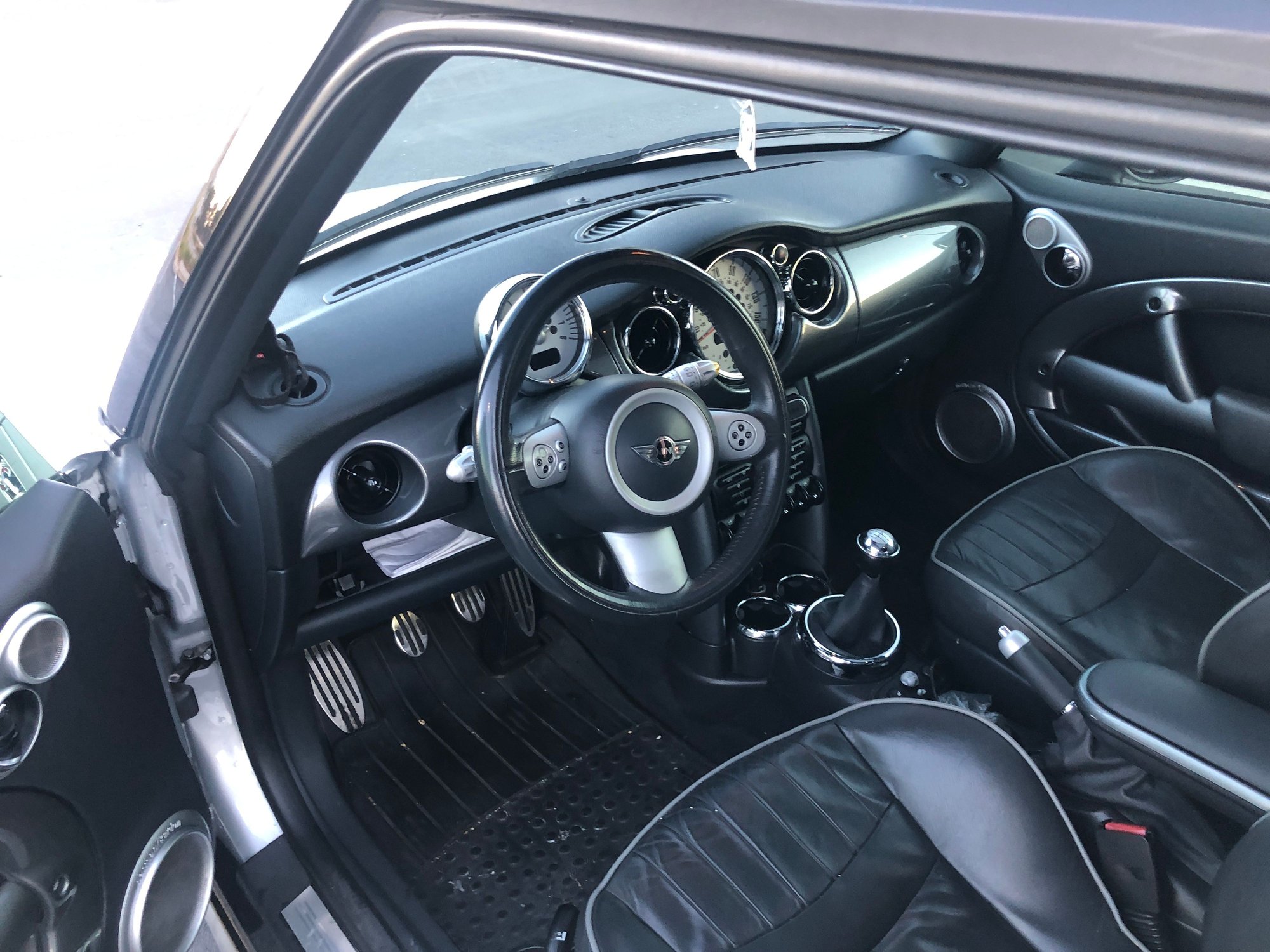 2006 Mini R53: "Mk I" Mini Cooper S - Mini Cooper S with JCW kit - Used - VIN WMWRE33576TN29323 - 131,000 Miles - 4 cyl - 2WD - Manual - Hatchback - Silver - San Francisco, CA 94134, United States