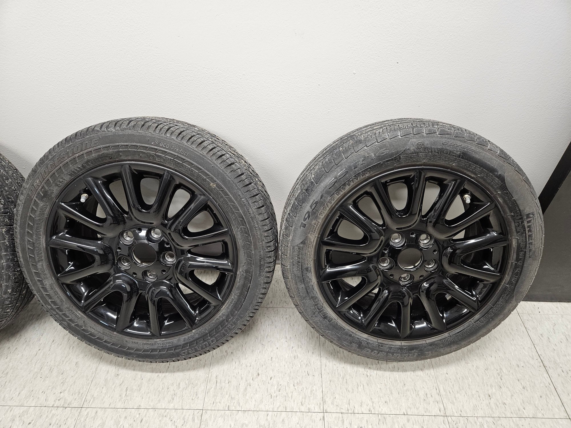 Wheels and Tires/Axles - Set of 4 OEM Mini Cooper F56 Victory Spoke Wheels 16x6.5 5x112 et54 - Used - -1 to 2026  All Models - Kansas City, MO 64120, United States