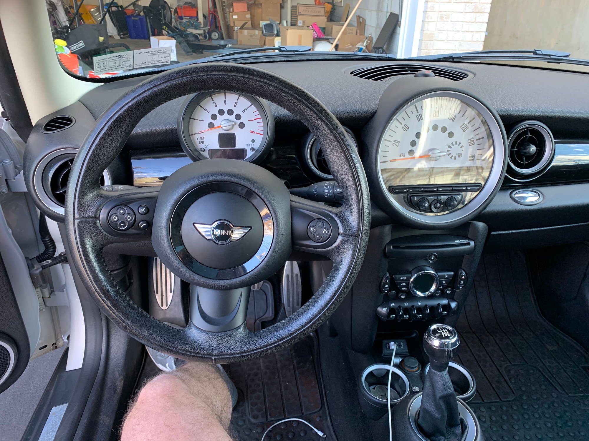 2013 Mini Cooper - Mini Cooper s 2013 45k miles - Used - VIN WMWSV3C52DT477484 - 52,000 Miles - 4 cyl - 2WD - Manual - Coupe - Gray - Elizabeth, NJ 07201, United States