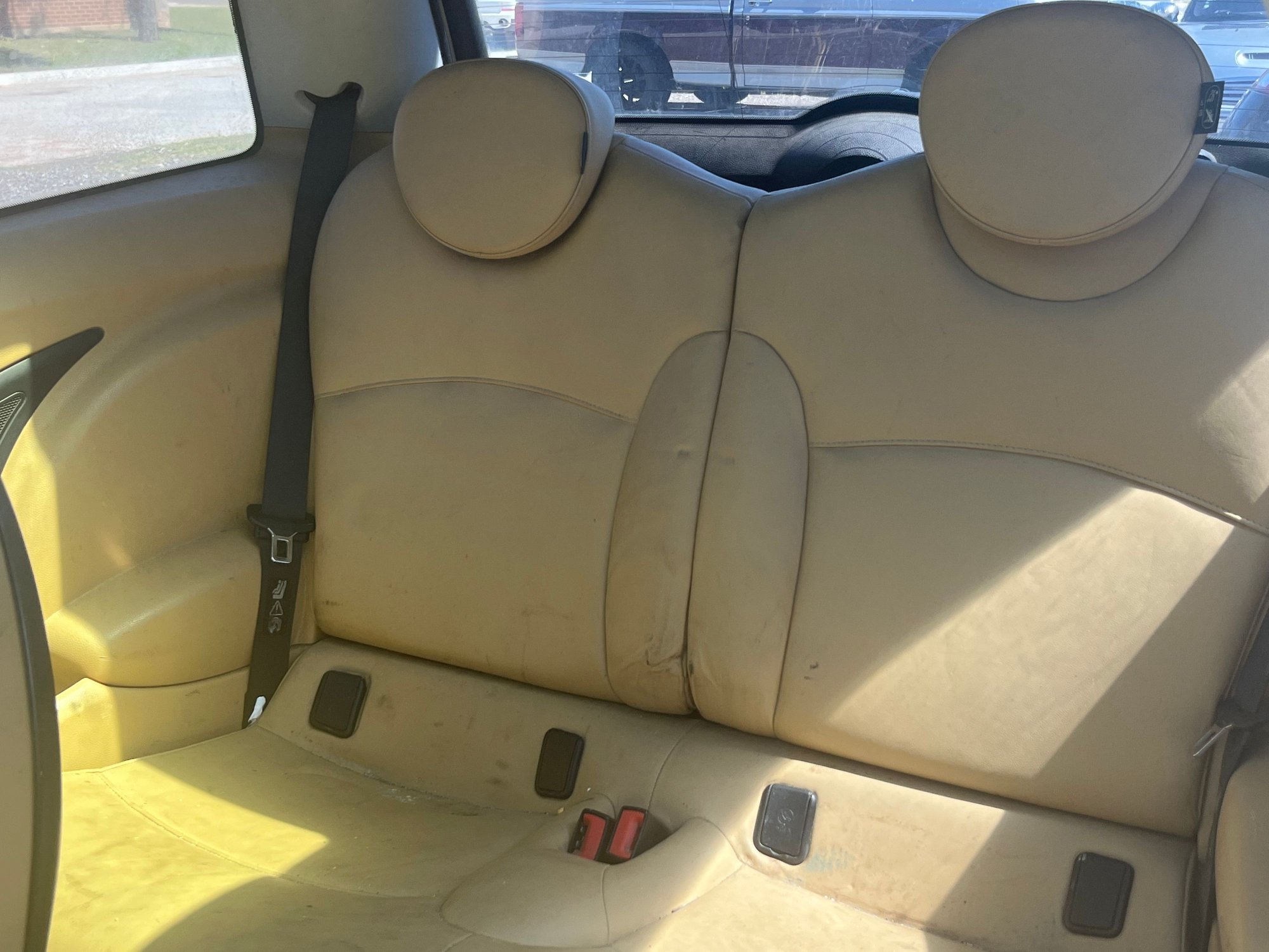 2008 Mini R56: "Mk II" Mini Hatch/Hardtop range - *project or parts* - Used - VIN WMWMF335X8TU66714 - 152,664 Miles - Manual - Hatchback - White - Oklahoma City / Edmond, OK 73013, United States