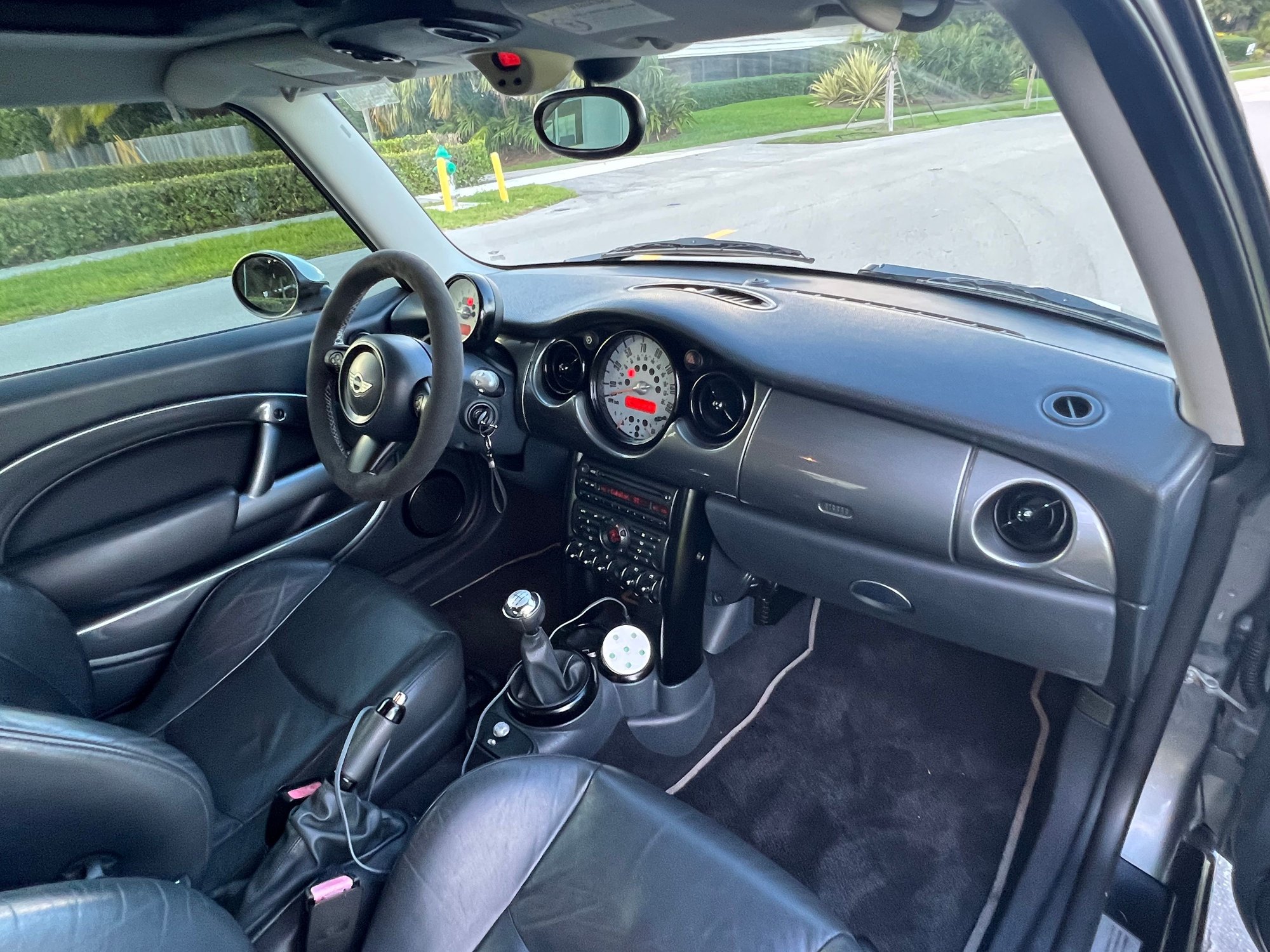 2002 Mini R53: "Mk I" Mini Cooper S - 2002 MINI R53 64k miles with lots of JCW parts - Used - VIN WMWRE33402TD52747 - 64,400 Miles - 4 cyl - 2WD - Manual - Coupe - Gray - Hollywood, FL 33019, United States