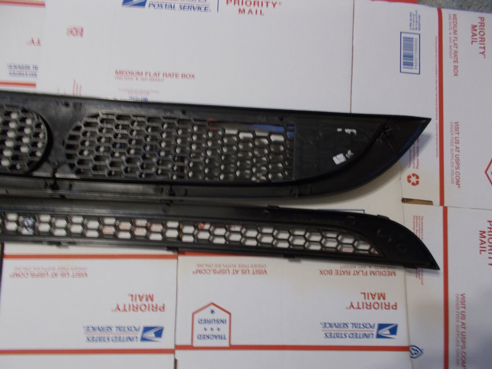 Exterior Body Parts - Gen 1 OE Aero Grille, Upper and Lower. - New - 2002 to 2006 Mini R53: "Mk I" Mini Cooper S - Bryan, OH 43506, United States
