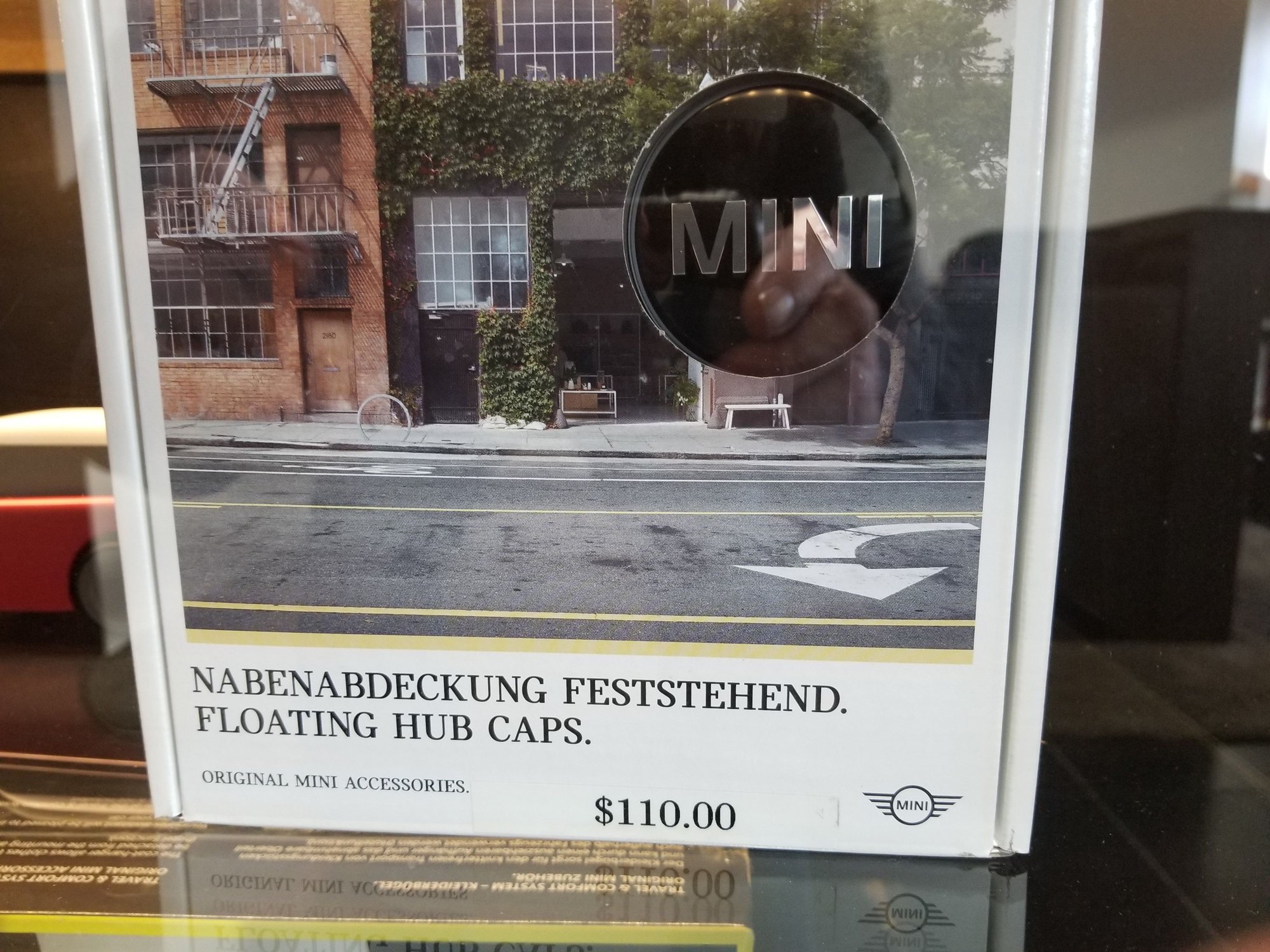Accessories - MINI Floating Hub Caps - Used - 2017 to 2023 Mini F60: Countryman - 2017 to 2023 Mini F54: Mini Clubman - 2017 to 2023 Mini F55: 5-door Hatch - 2017 to 2023 Mini F56: Mini Hatch/Hardtop - 2017 to 2023 Mini Convertible - Winnipeg, MB R2M2P4, Canada