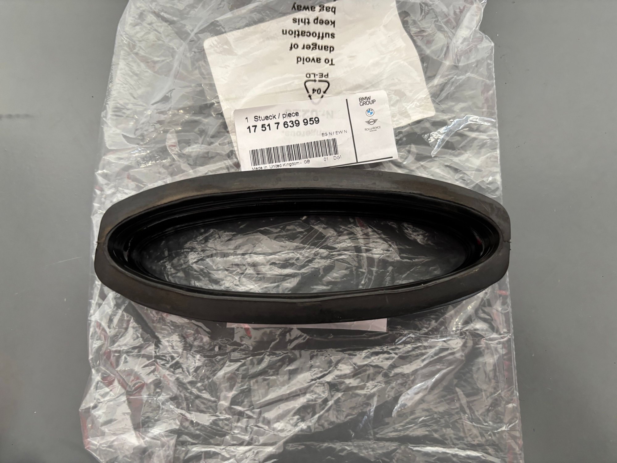 Engine - Intake/Fuel - GENUINE MINI Cooper S Air Intake  Intercooler Boots - Used - 2002 to 2008 Mini Cooper - Cedar Park, TX 78641, United States