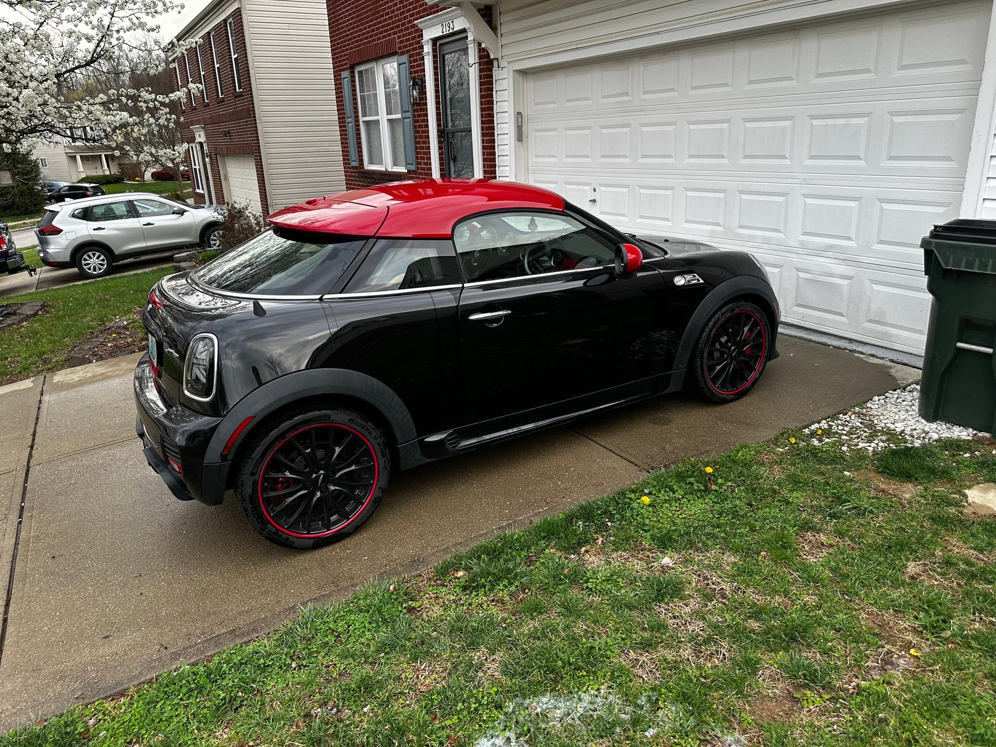 2013 Mini R58: Coupe - 2013 JCW Coupe - Used - VIN WMWSX9C50DT655194 - 141,000 Miles - 4 cyl - 2WD - Manual - Coupe - Black - Hebron, KY 41048, United States