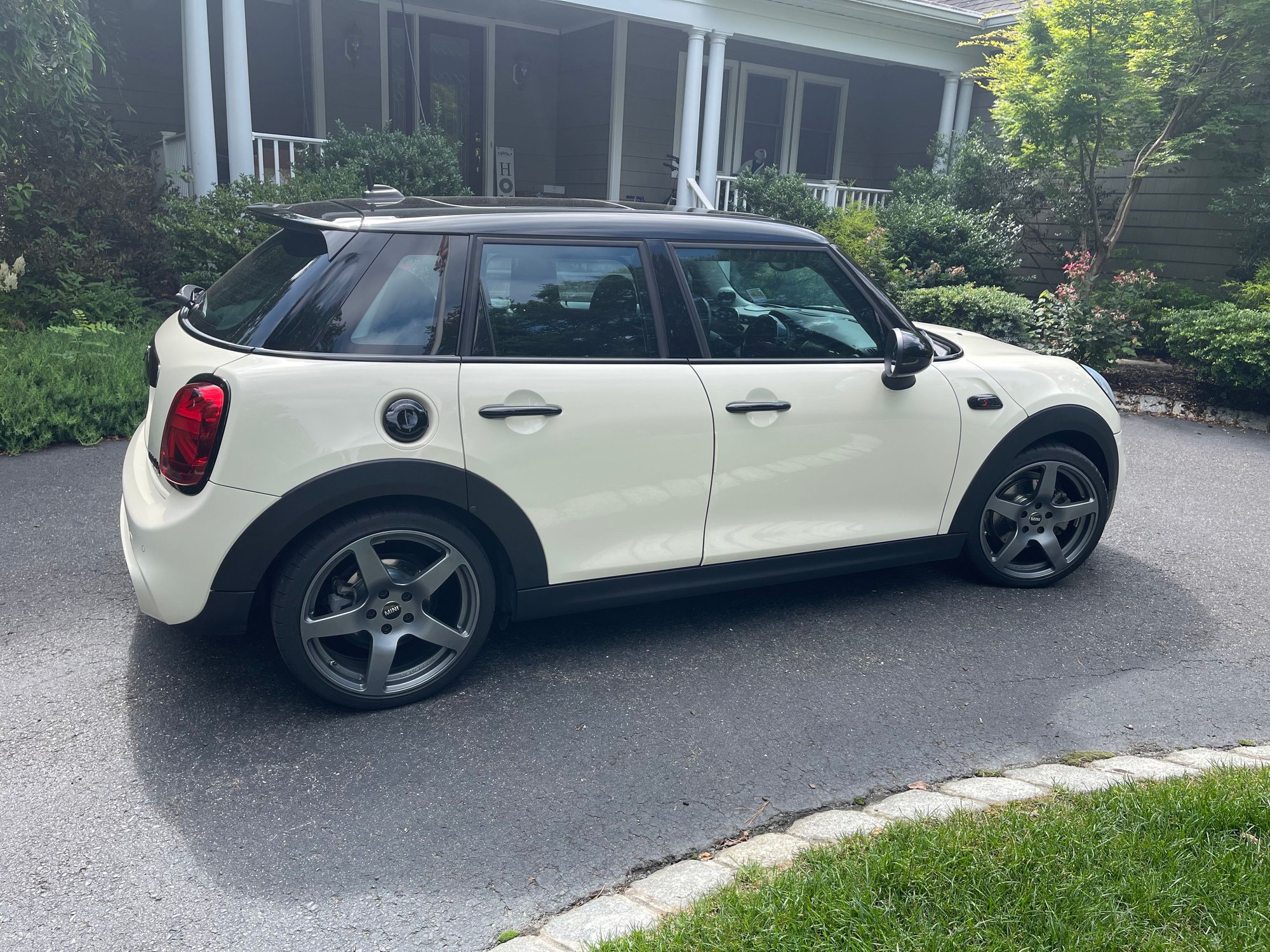 2015 Mini F55: 5-door Hatch - F55 Part-Out - MANY ITEMS AVAILABLE from RETURN to STOCK for vehicle sale - Wall Township, NJ 07719, United States