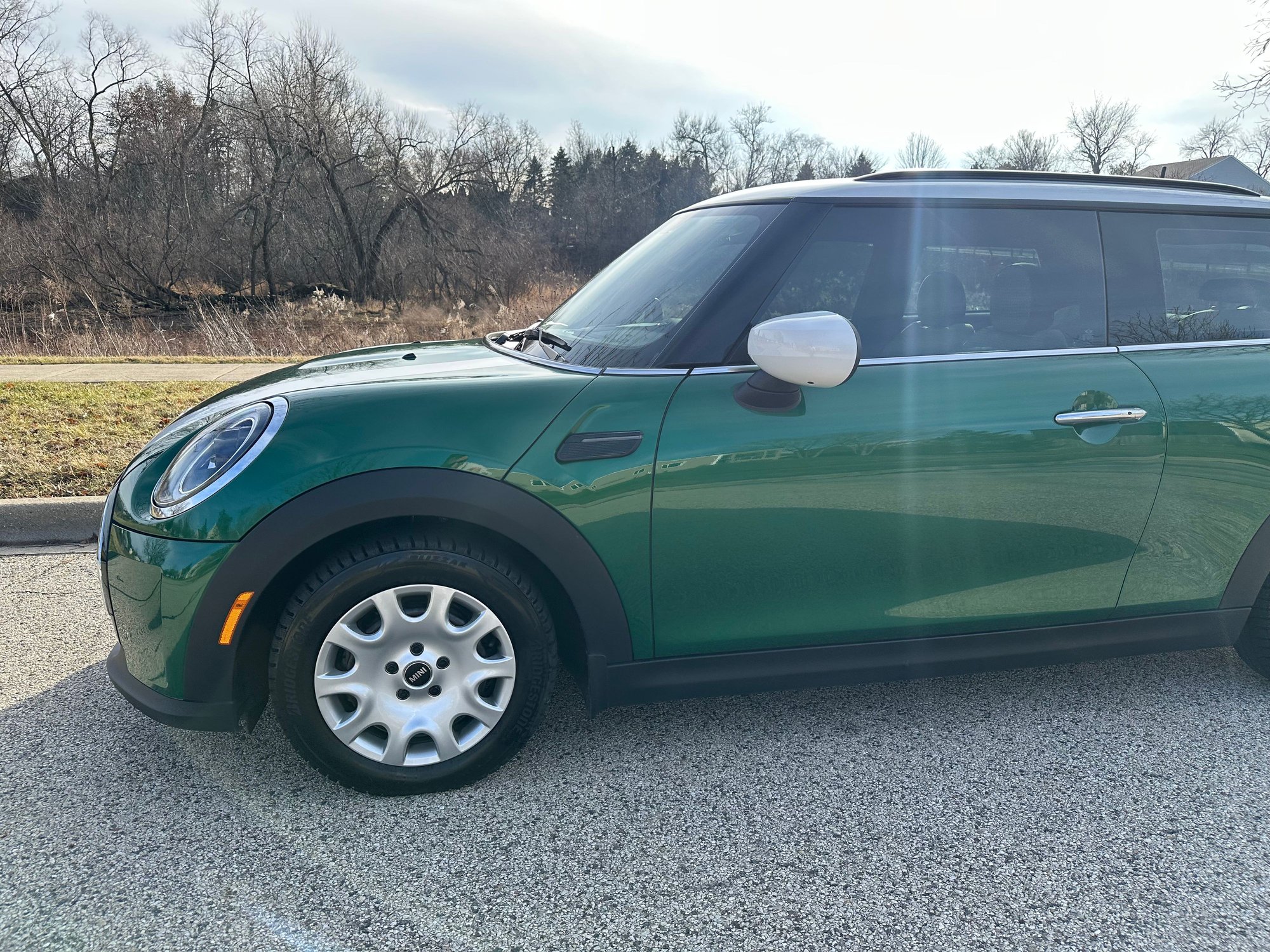 2024 Mini F56: Mini Hatch/Hardtop - 2024 Mini Cooper Hardtop 3-door 6spd - Green on Tan with Low Miles! - Used - VIN WMW33DH08R2U53099 - 12,900 Miles - 3 cyl - 2WD - Manual - Hatchback - Other - Madison, WI 53705, United States