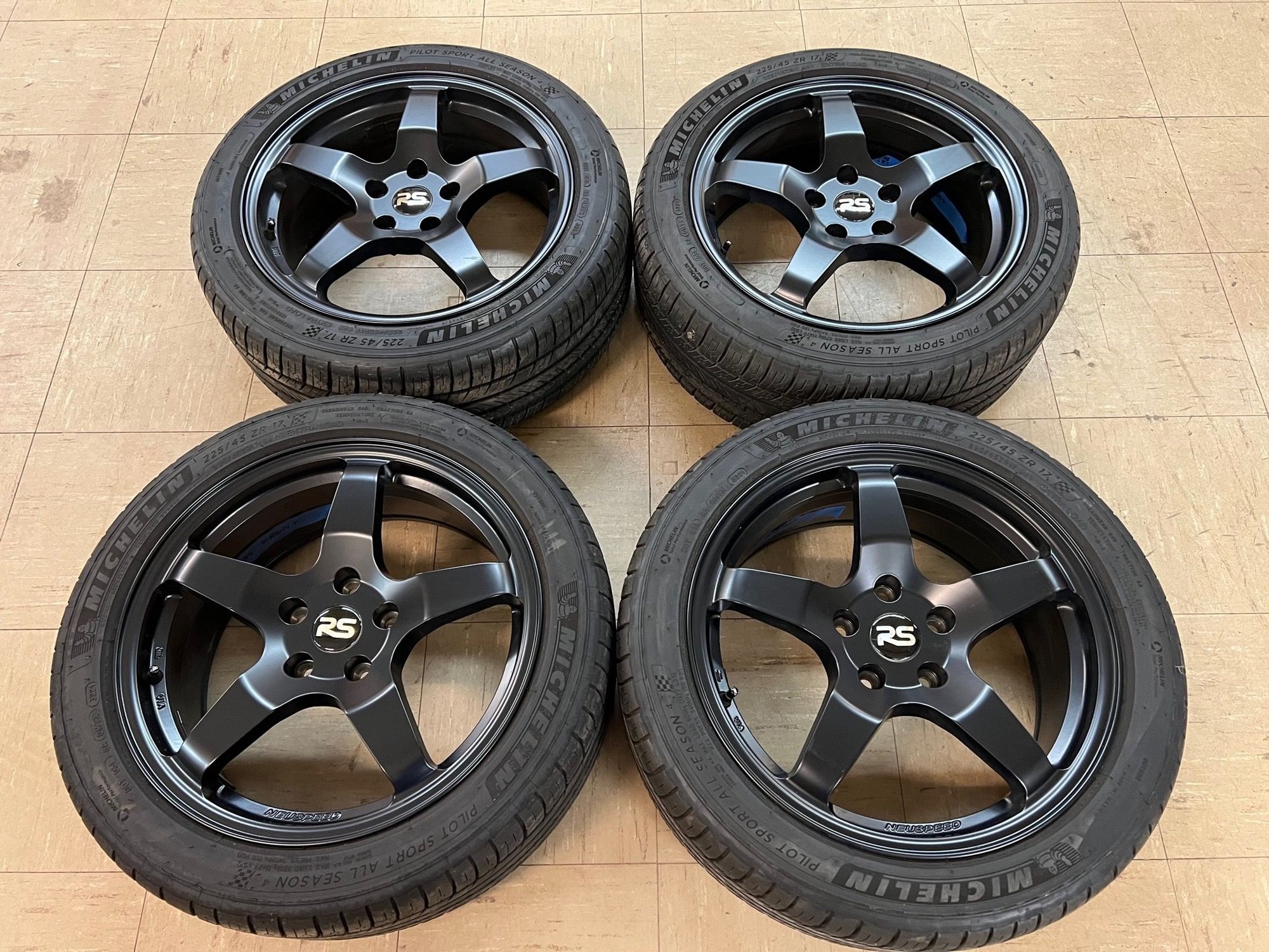 Wheels and Tires/Axles - NM Engineering / Neuspeed RSe05 wheels / Michelin Pilot Sport All Season 4 - Used - 2014 to 2023 Mini F56: Mini Hatch/Hardtop - 2014 to 2023 Mini F55: 5-door Hatch - Hartford, CT 06101, United States