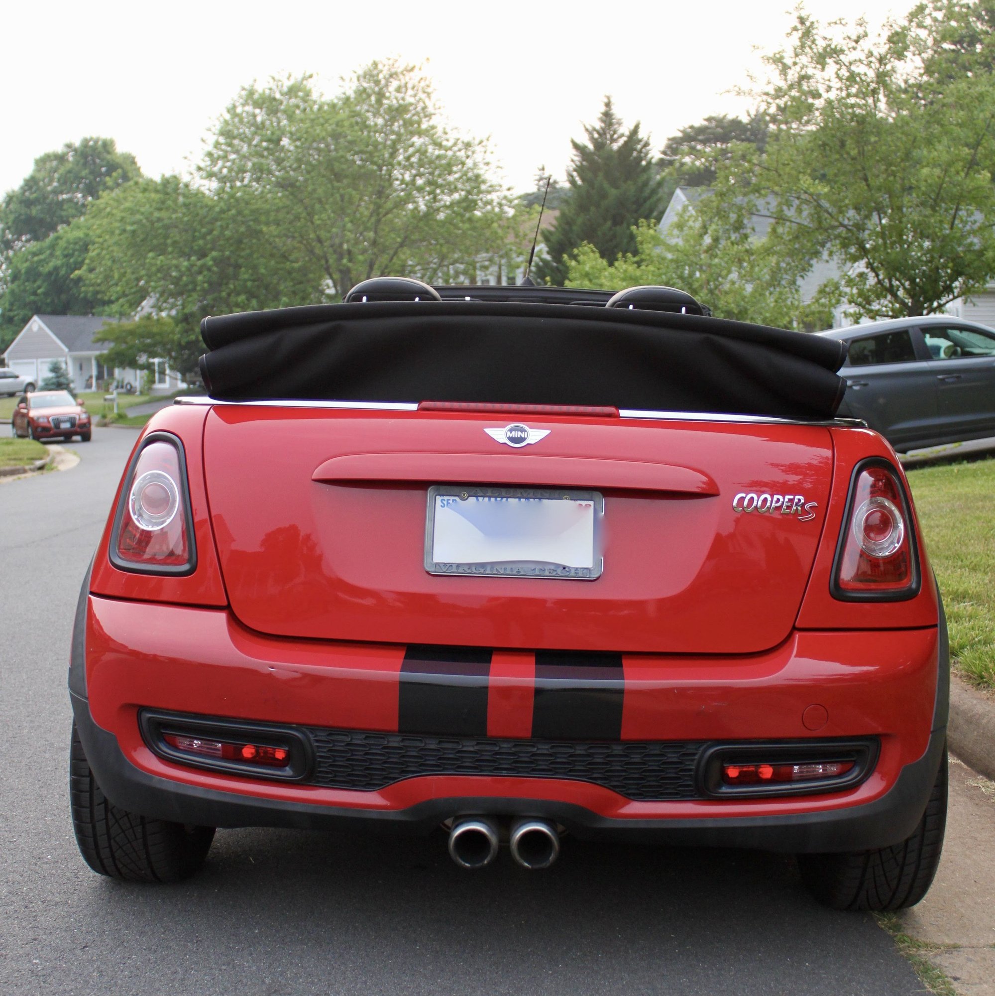 2011 Mini R57: "Mk II" Mini Convertible - 2011 Cooper S Cabriolet 6MT for sale - Used - VIN WMWZP3C5XBTX83841 - 133,000 Miles - 4 cyl - 2WD - Manual - Convertible - Red - Sterling, VA 20165, United States