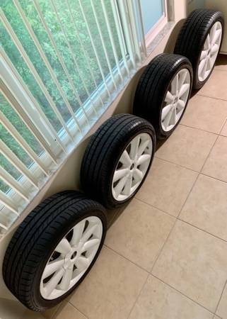 Wheels and Tires/Axles - Oem alloy mini cooper white "turbo fan� wheels - Used - All Years  All Models - St. Petersburg, FL 33709, United States