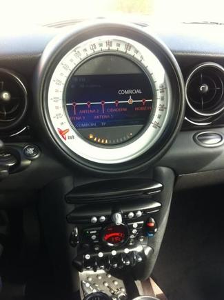 In-Car Entertainment Image 
Actual Dash