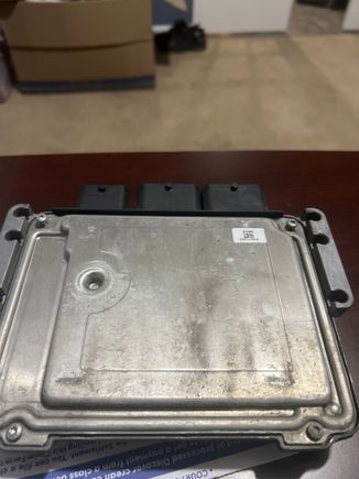 Ecm how does the cover come off it’s not easy
