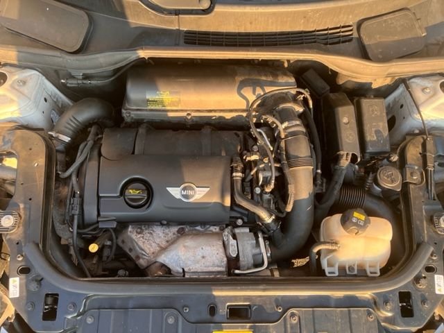 2015 Mini Cooper Countryman - 2015 Mini Cooper Countryman ALL4 S - Used - VIN WMWZC5C53FWM19529 - 115,120 Miles - 4 cyl - AWD - Manual - SUV - White - Monroe, CT 06468, United States