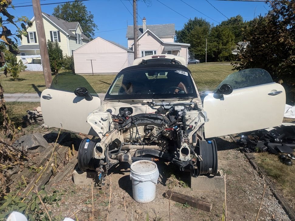 2013 Mini R59: Roadster - Free parts you pay shipping - Delphos, OH 45833, United States