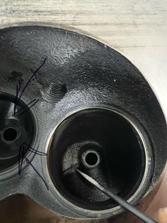 Turbulence ramp in the intake runner.