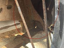 Pass side rear leaf / front mount collapsed , could this cause this side of my bed to looked jacked up higher than the other ?