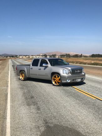 tinted windows,denali hd grill and got some 24 billets