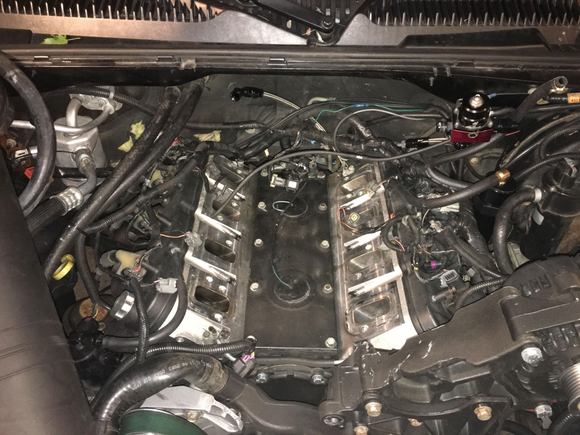 Engine sand blower