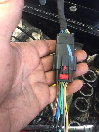 Found a connector to use to replace the bundle of butt connectors i currently have to conect the fpcm and bank 1 downstream o2, sadly it is a fuel injector harness connector from a 2.4 equinox....
