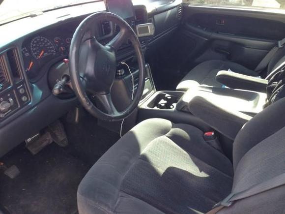 Seats and console installed from a 2002 extended cab. The rear vents work super in the single cab.