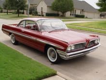 1961 Pontiac 010
