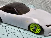 DXR -1mm W Rear wheels w/PN KS-M Soft Low height and PN 3500kv. Excuse the marker on one side of the body, as I'm planning paint schemes. 