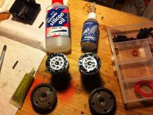 front 500k (TRX WT), rear 40k cSt