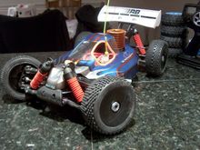 My first 1/8th Scale Buggy Hyper 7