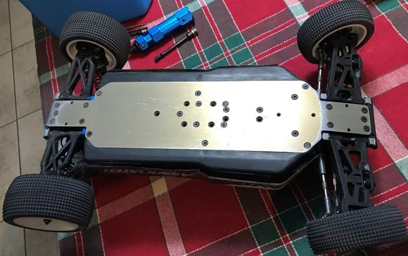 CLEAN CHASSIS 