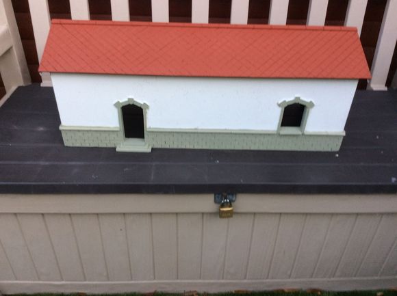 Bit of paint going on to some club scenery, back view.