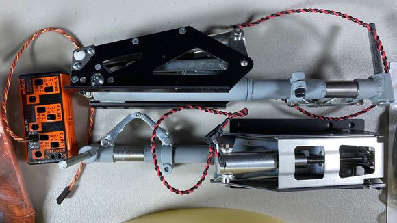 Robart 150 Series HD Rotating Electric Retracts (mains - custom made).