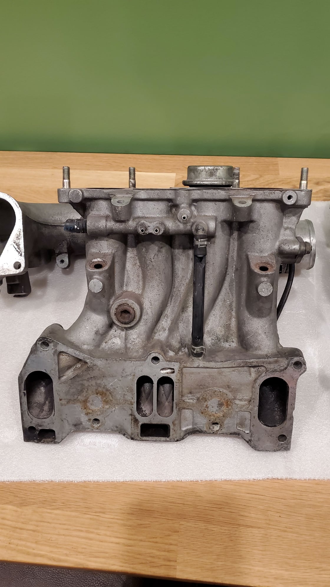 Engine - Intake/Fuel - 13b Cosmo complete intake manifold - Used - 1992 to 1999 Mazda RX-7 - Acworth, GA 30102, United States