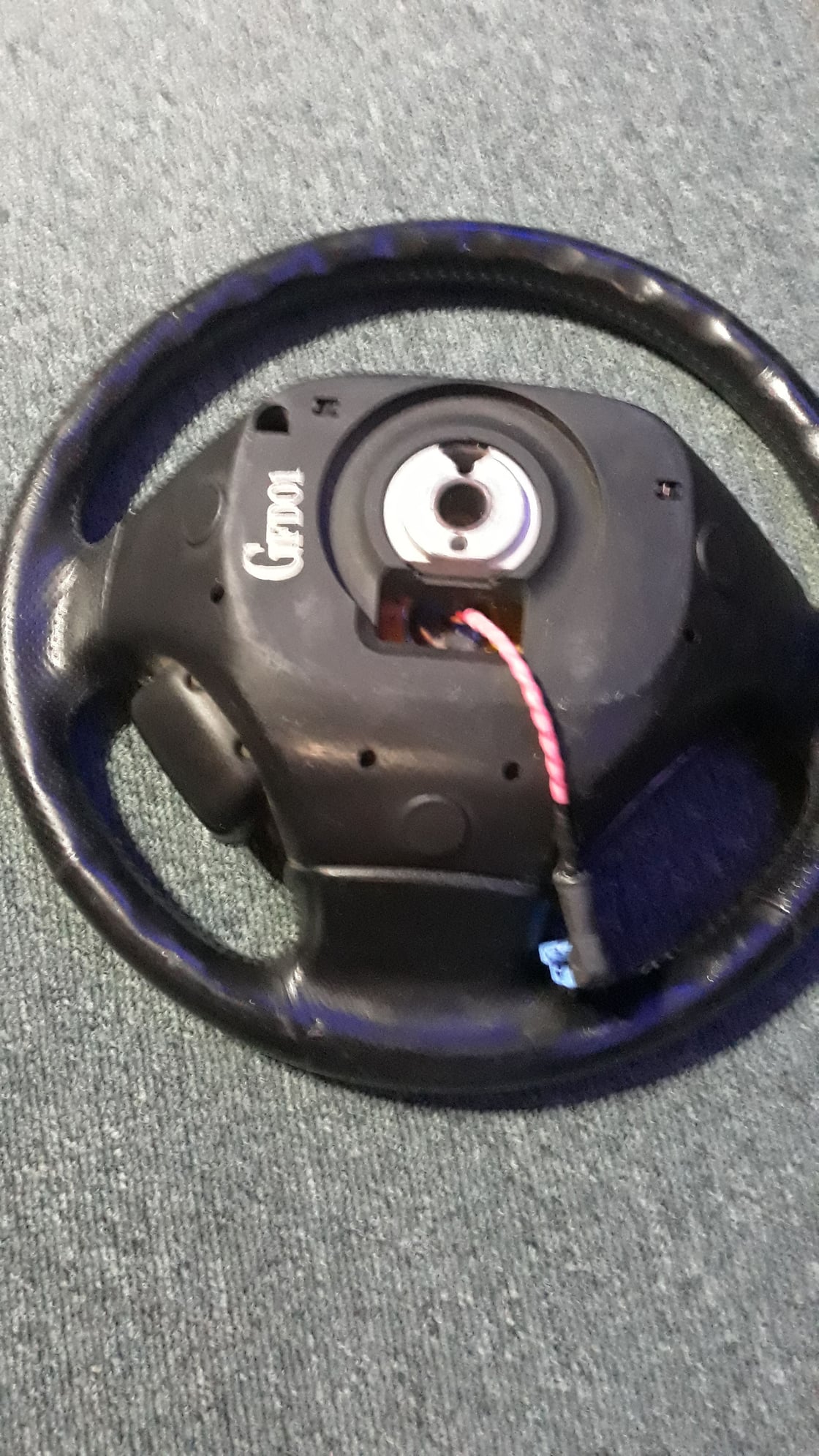 Interior/Upholstery - OEM Steering wheel with airbag and controls - Used - Orlando, FL 32824, United States
