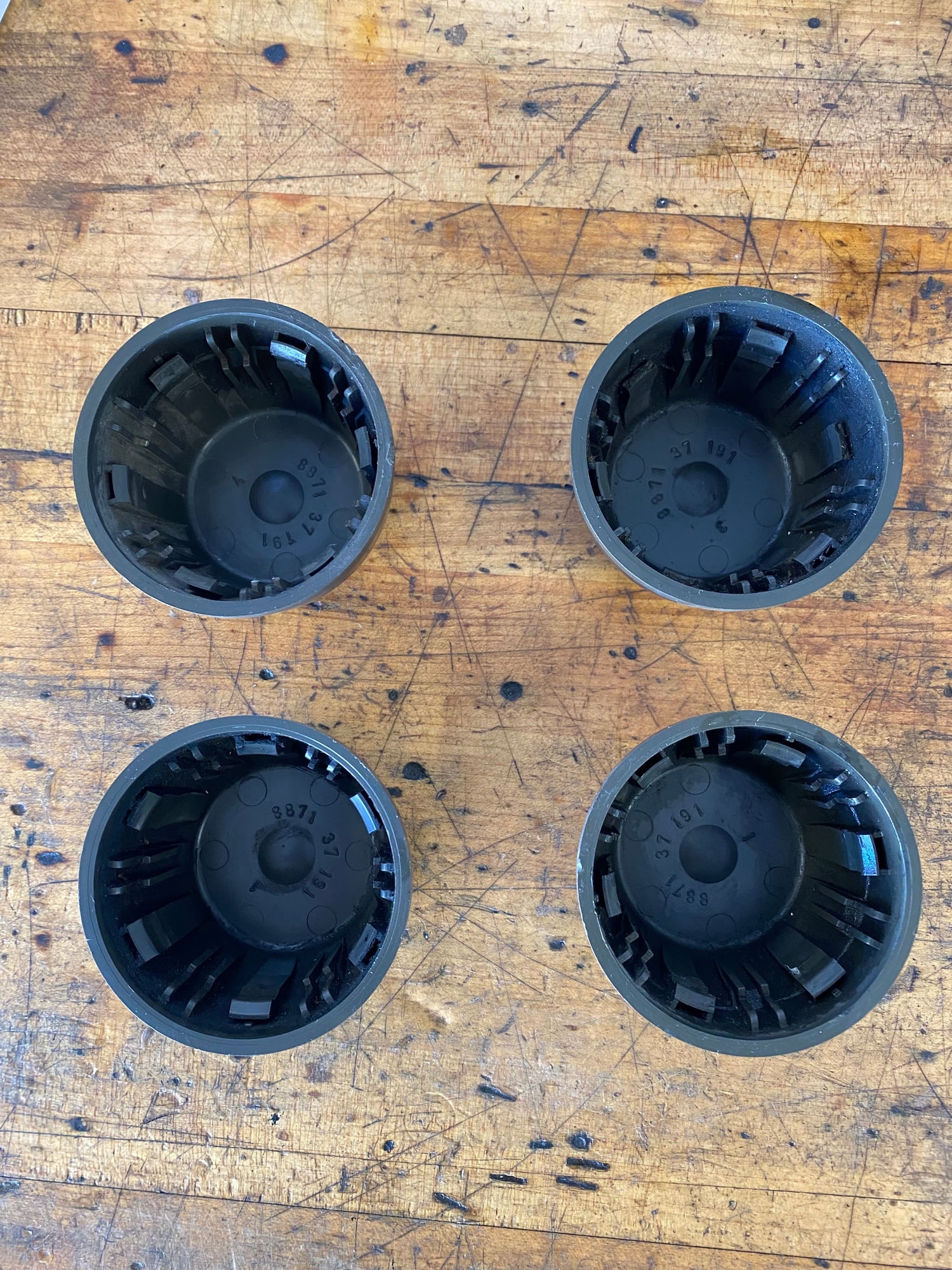 Wheels and Tires/Axles - Steel wheel center caps - Used - 1979 to 1985 Mazda RX-7 - Akron, OH 44321, United States