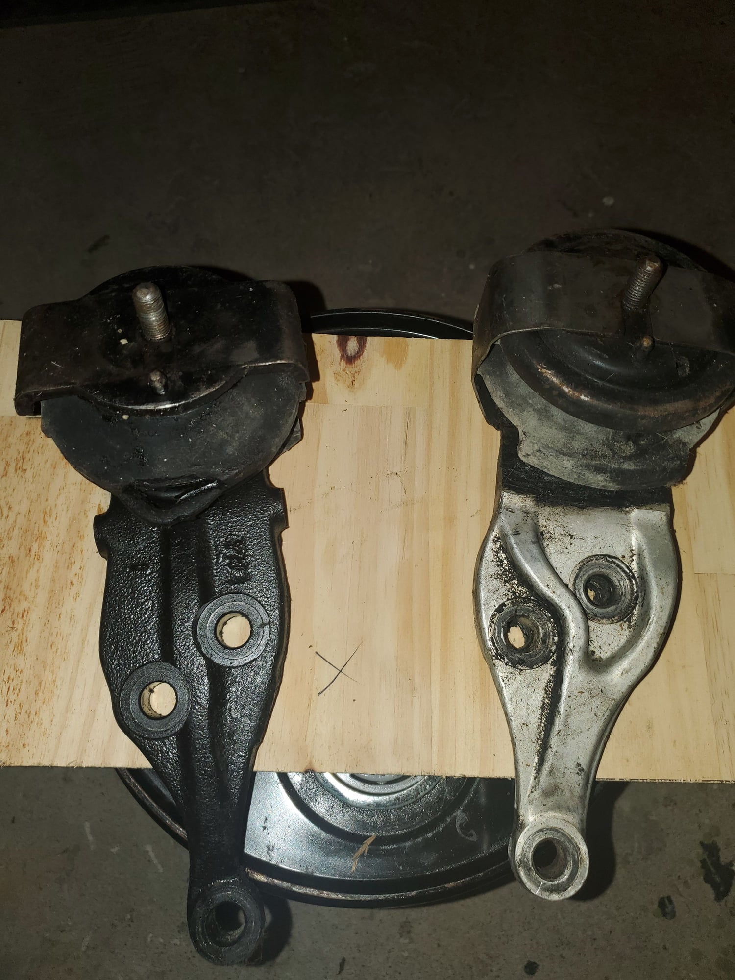 Steering/Suspension - FD Mounts - Used - 1992 to 1999 Mazda RX-7 - Newburgh, NY 12550, United States