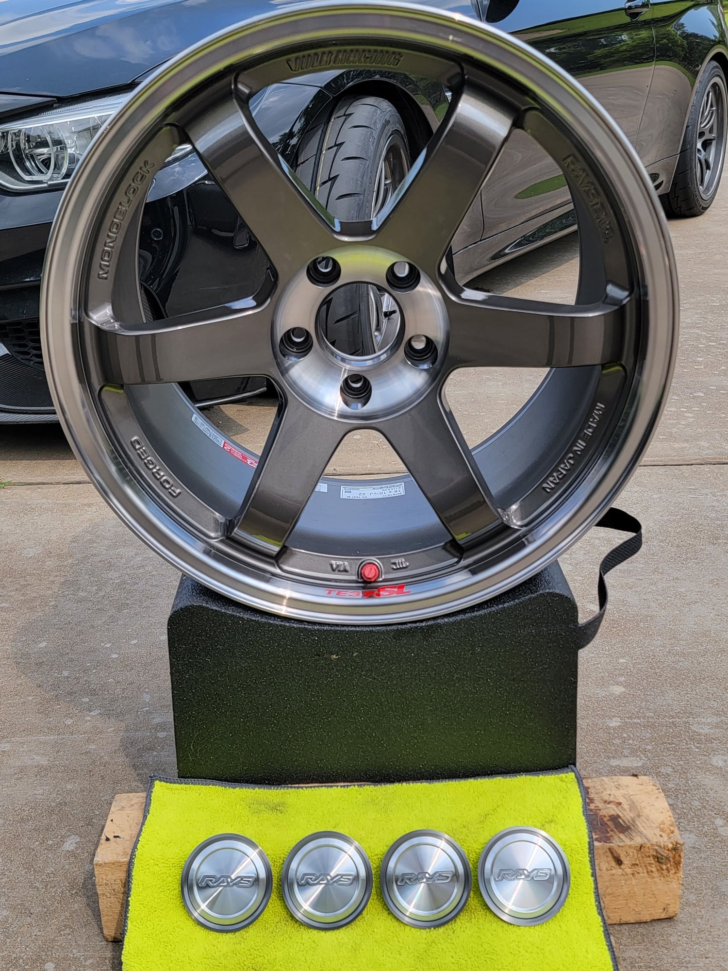 Wheels and Tires/Axles - Staggered TE37 SL 18 x  9.5/10.5 +22 PRESSED GRAPHITE Tires + Center caps - Used - 0  All Models - Dallas, TX 75001, United States