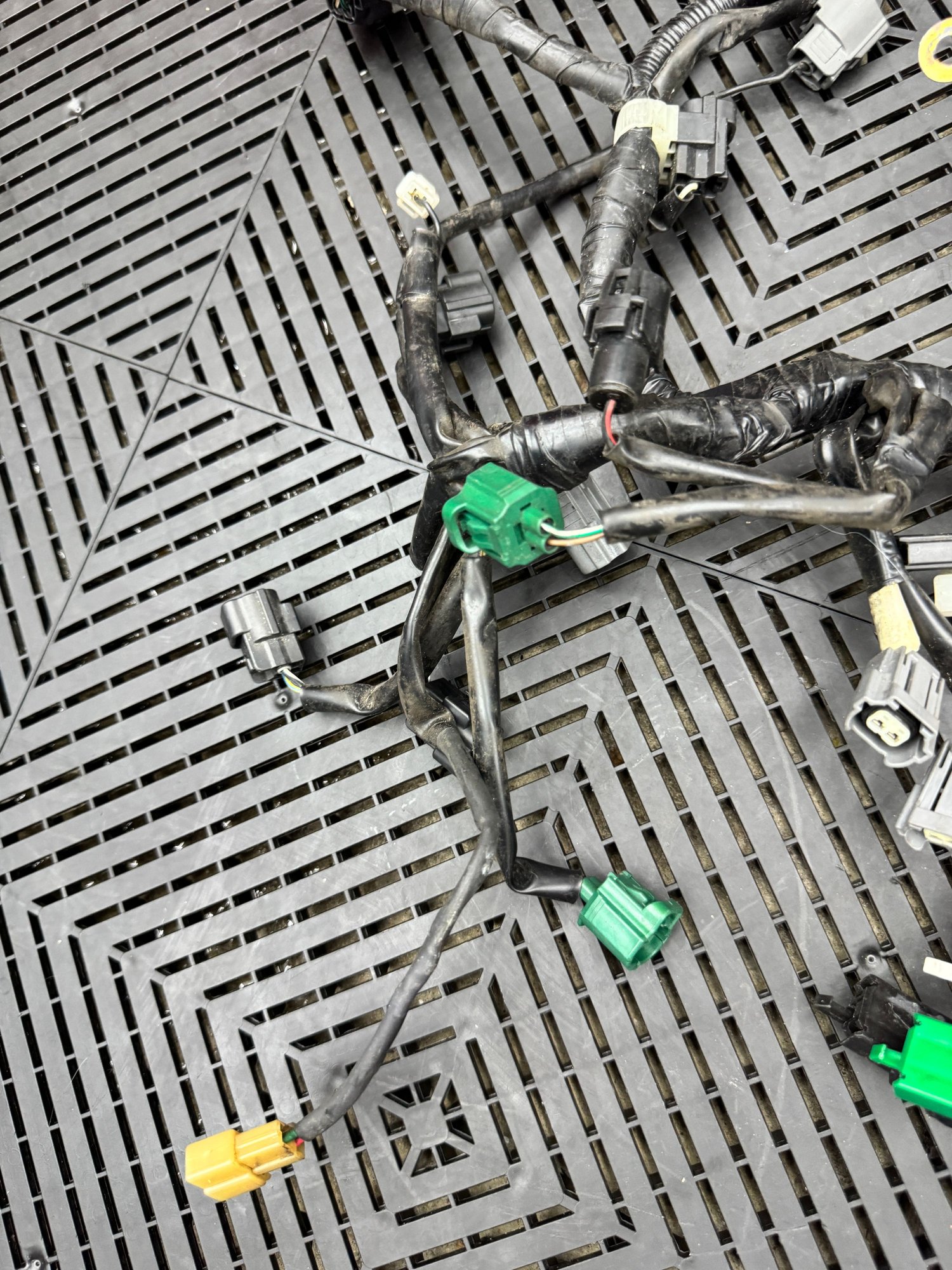 Engine - Electrical - Mazda RX7 FD3S Engine Wiring Harness - Used - 1992 to 1995 Mazda RX-7 - Birmingham, MI 48323, United States
