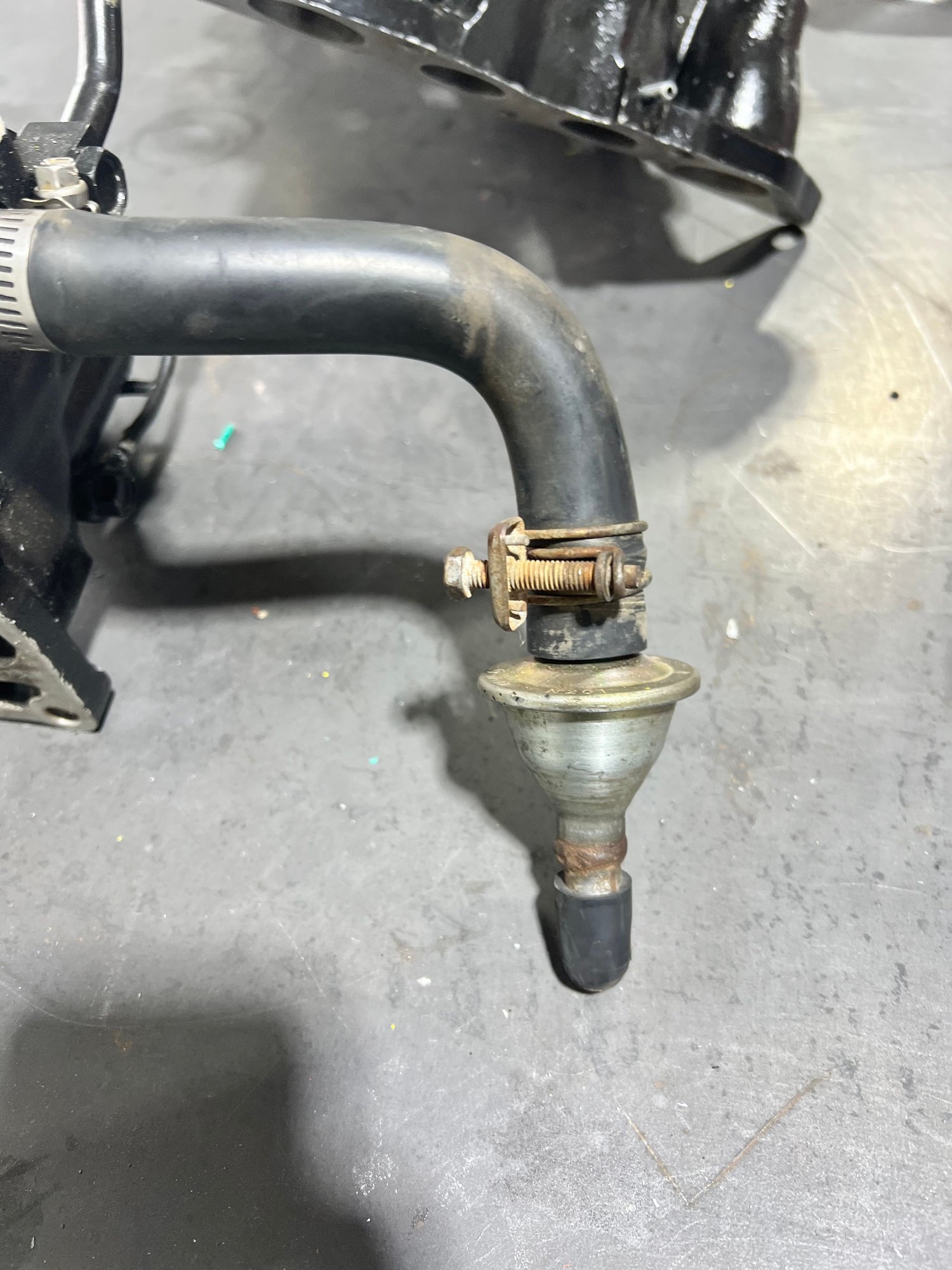 Engine - Intake/Fuel - Complete intake manifold for NA 13B - Used - Caliente, NV 89008, United States