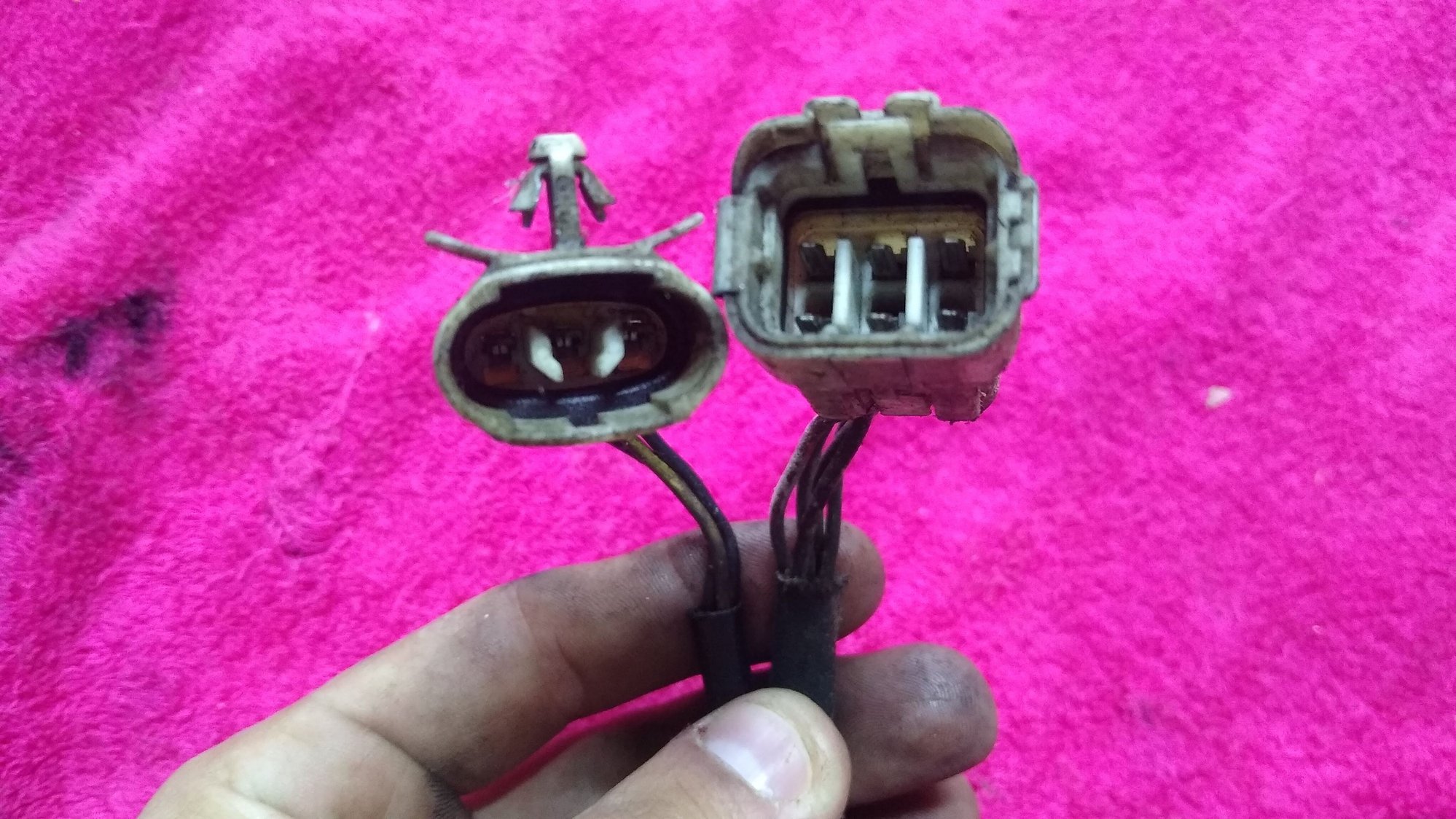 Engine - Electrical - S5 FC Electric Oil Metering Pump - Used - 1989 to 1991 Mazda RX-7 - Dawsonville, GA 30534, United States