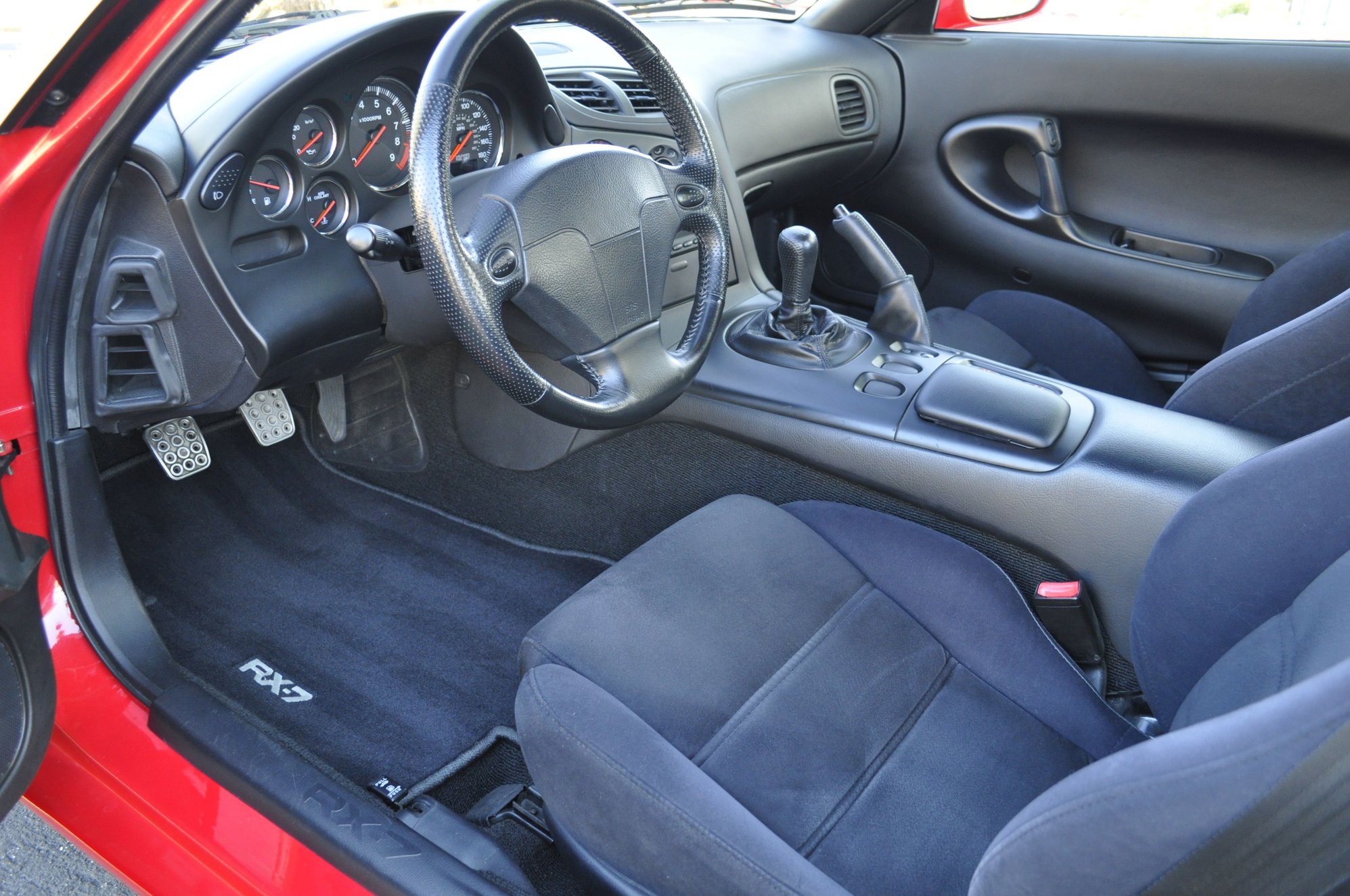 1993 Mazda RX-7 - Mint VR 1993 Mazda RX7 R1 18K Original Miles (CA) - Used - Palm Desert, CA 92211, United States