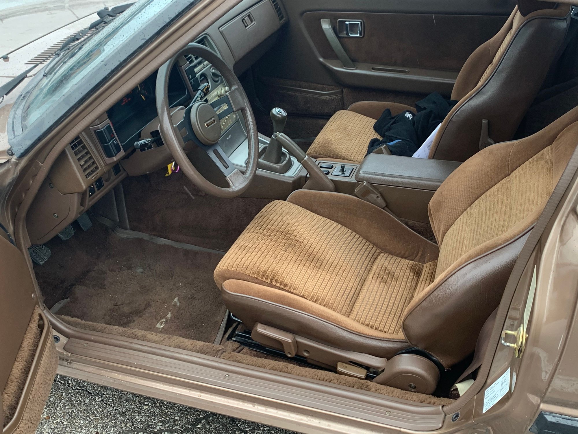 1985 Mazda RX-7 - 1985 Mazda RX7 - Used - VIN Jm1fb3326f0886045 - 64,000 Miles - 2WD - Manual - Hatchback - Brown - Columbus, OH 43123, United States