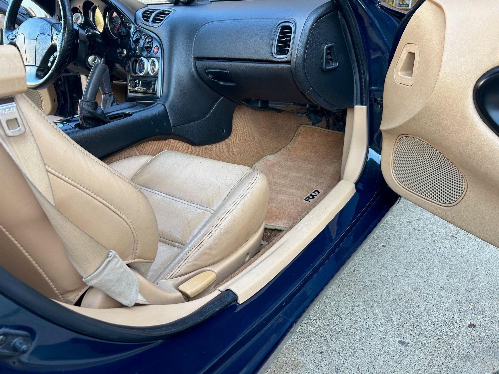 1993 Mazda RX-7 - 1993 RX-7 Manual Montego Blue Touring - Factory repaint, fresh street port rotary - Used - VIN JM1FD3318P0203166 - 83,000 Miles - Other - 2WD - Manual - Coupe - Blue - Calgary, AB T1B4C3, Canada