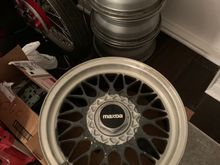 Picked up a really cheap set of vert wheels on eBay, and a set of center caps from a member on here. Going to clean them up, polish the lip and I MIGHT paint the mesh Arctic silver.