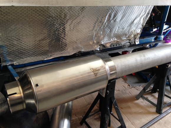 exhaust is 4 inch diameter.