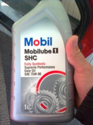 New differential and gearbox oils... The former oils were in a horrific condition...