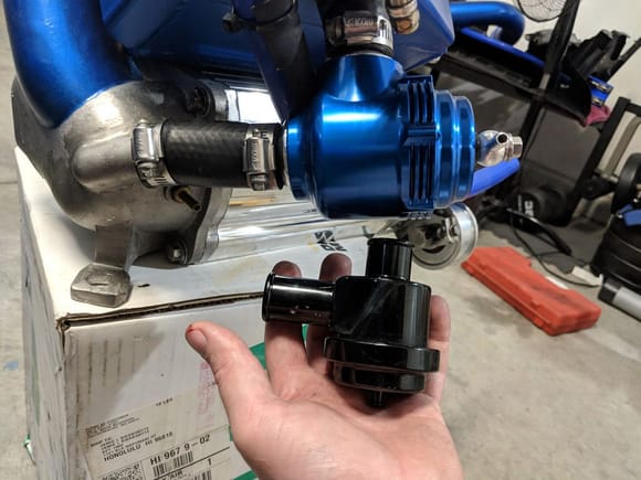 Holy crap this thing is enormous! It barely fits! Also, it turns out I did have the second-generation upgraded aluminum Pettit BOV instead of the crappy first-gen plastic one, but oh well.