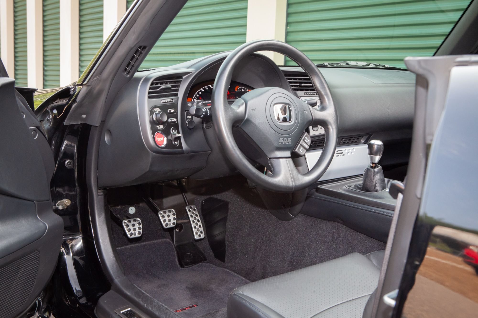 2004 Honda S2000 - CT 2004 Black Honda S2000 AP2 21K miles - Used - VIN JHMAP21444S000637 - 21,358 Miles - 4 cyl - 2WD - Manual - Convertible - Black - Mansfield Center, CT 06250, United States