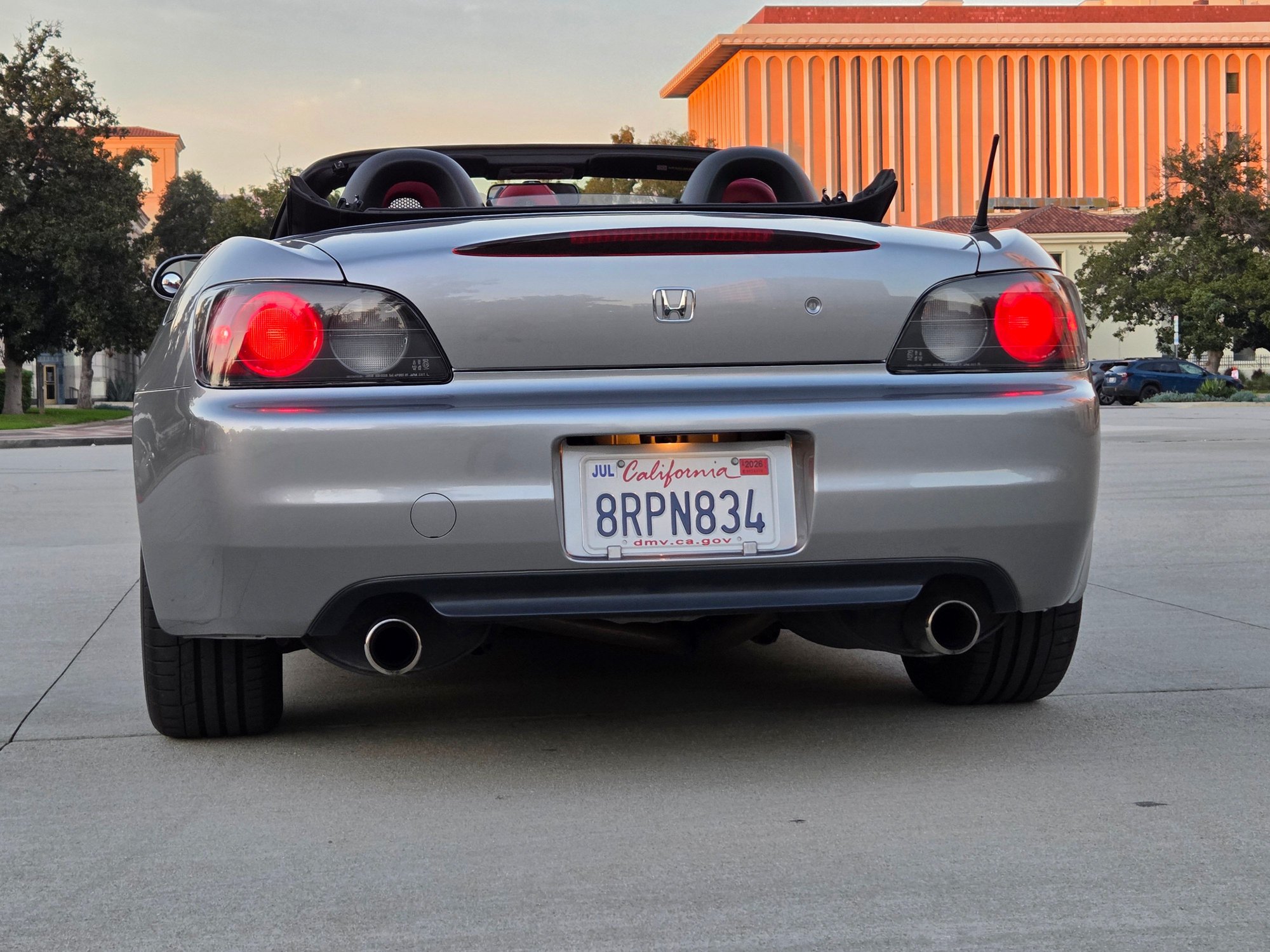 2000 Honda S2000 - Beautiful 2000 Honda S2000 - Used - VIN JHMAP1147YT007530 - 4 cyl - 2WD - Manual - Convertible - Silver - Glendale, CA 91203, United States