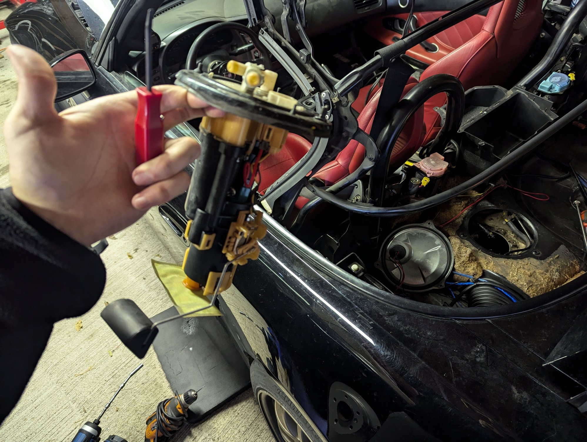 Second time pulling out the fuel pump housing.